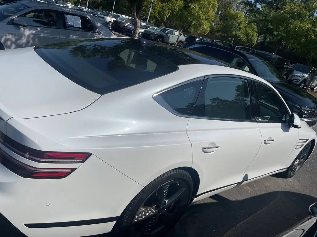 2025 Genesis G80 3.5T AWD Sport Prestige photo 4