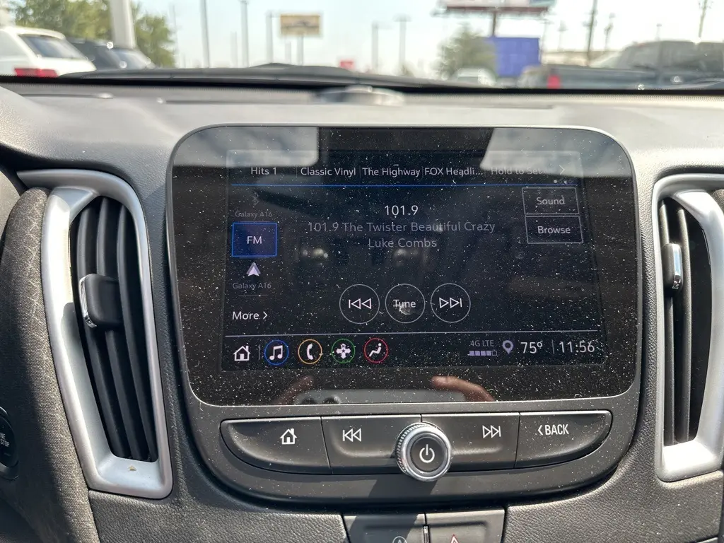 2024 Chevrolet Malibu 1LT photo 21