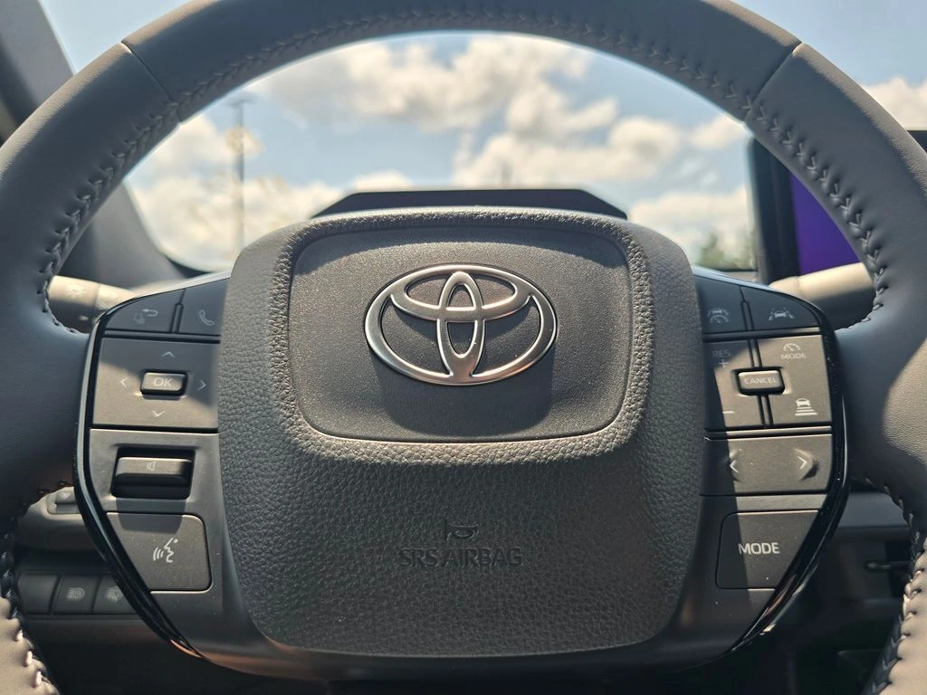 2026 Toyota C-HR SE - Photo 20