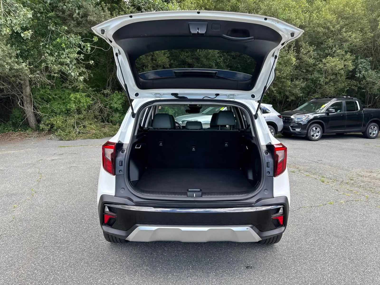 2024 Kia Seltos SX photo 34