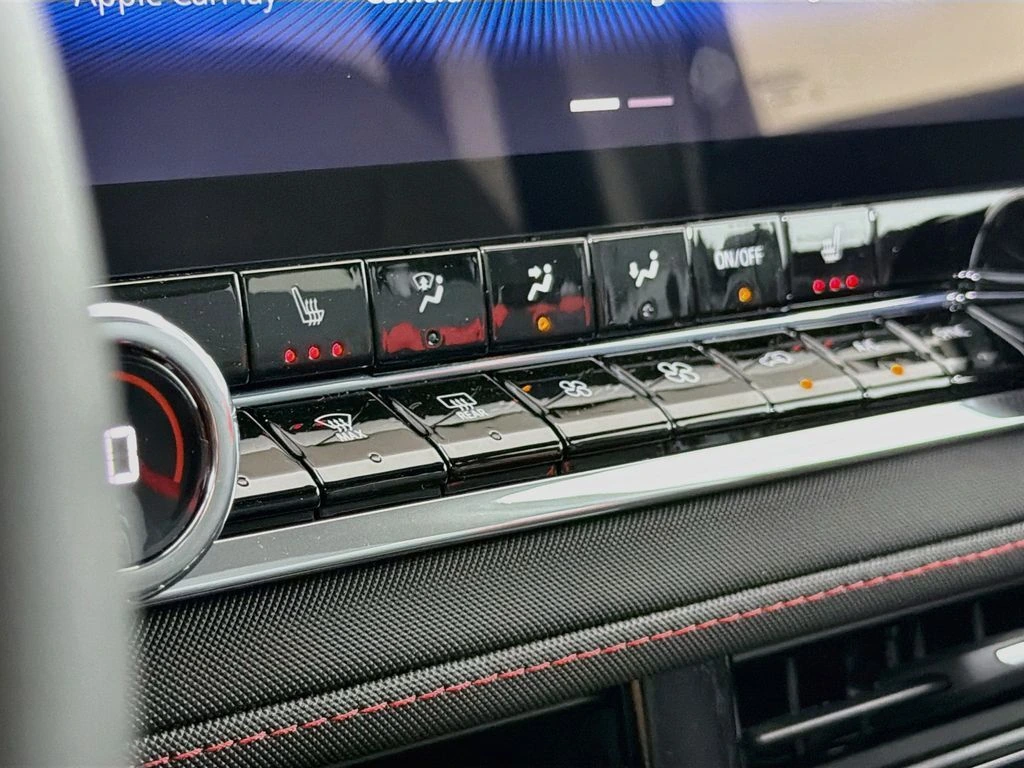 2026 Chevrolet Colorado Z71 - Photo 20