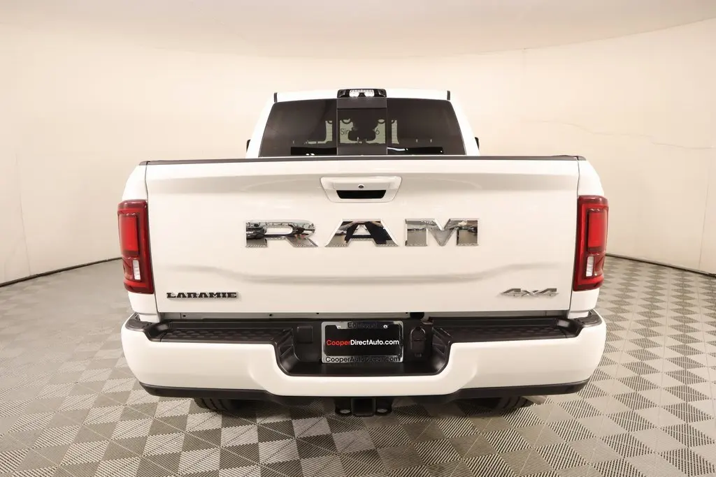 2025 Ram 2500 Laramie photo 21