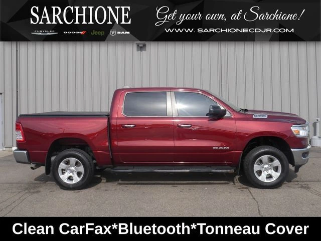 2019 RAM 1500 Big Horn/Lone Star 4x4 Crew Cab 5'7's photo