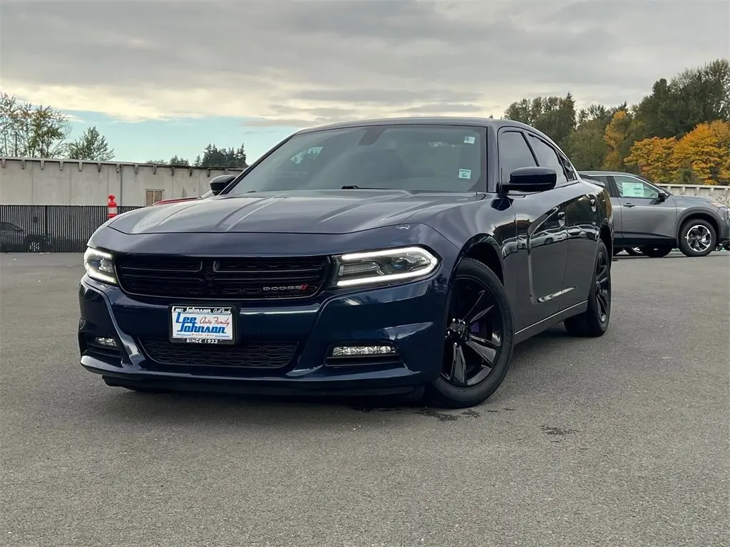 2017 Dodge Charger SXT
