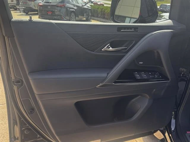 2025 Lexus LX 700h Overtrail - Photo 11