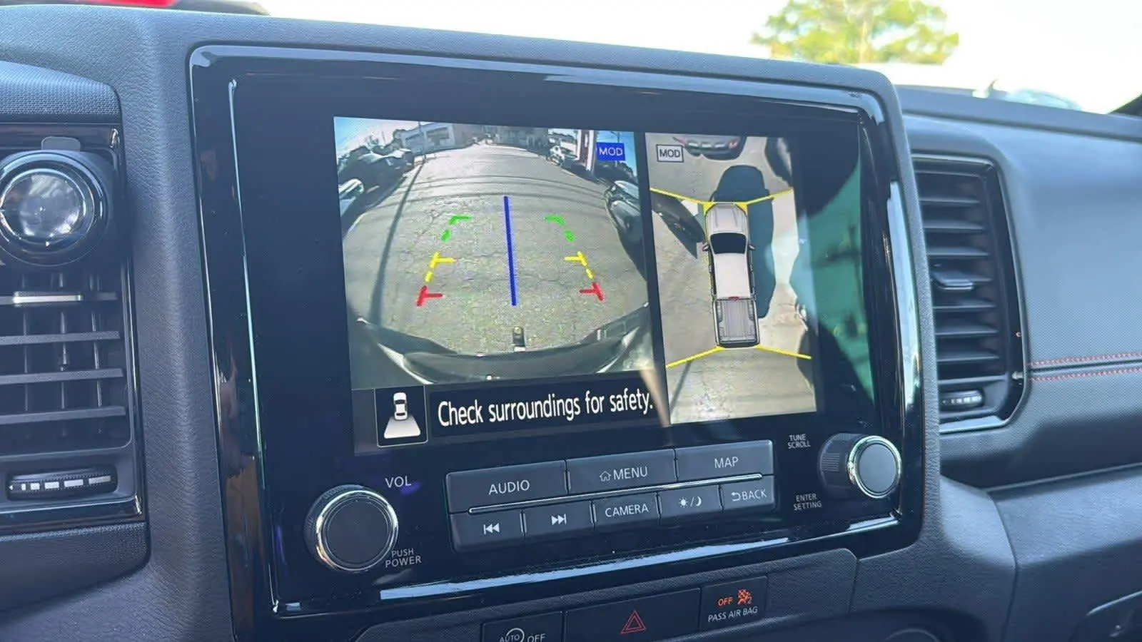 2023 Nissan Frontier PRO-4X photo 15