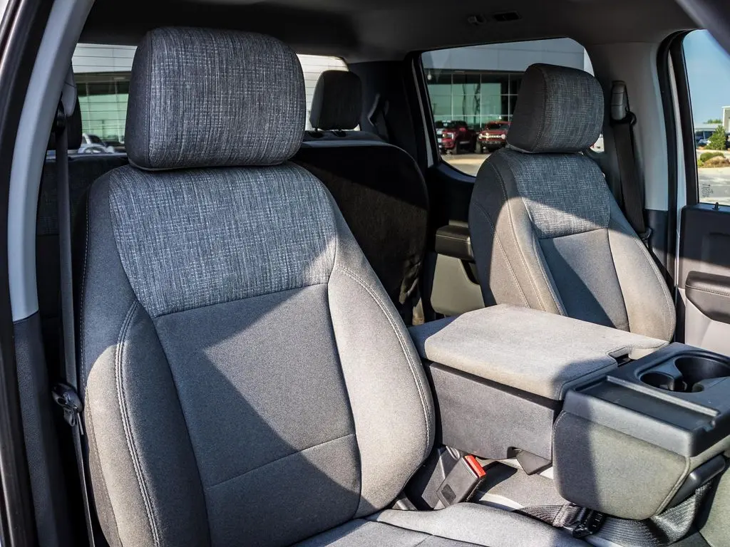 2022 Ford F-150 XLT photo 10