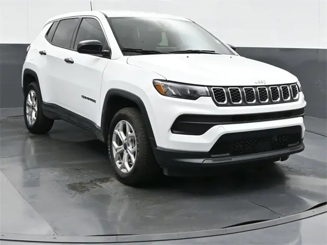 2025 Jeep Compass Sport's photo