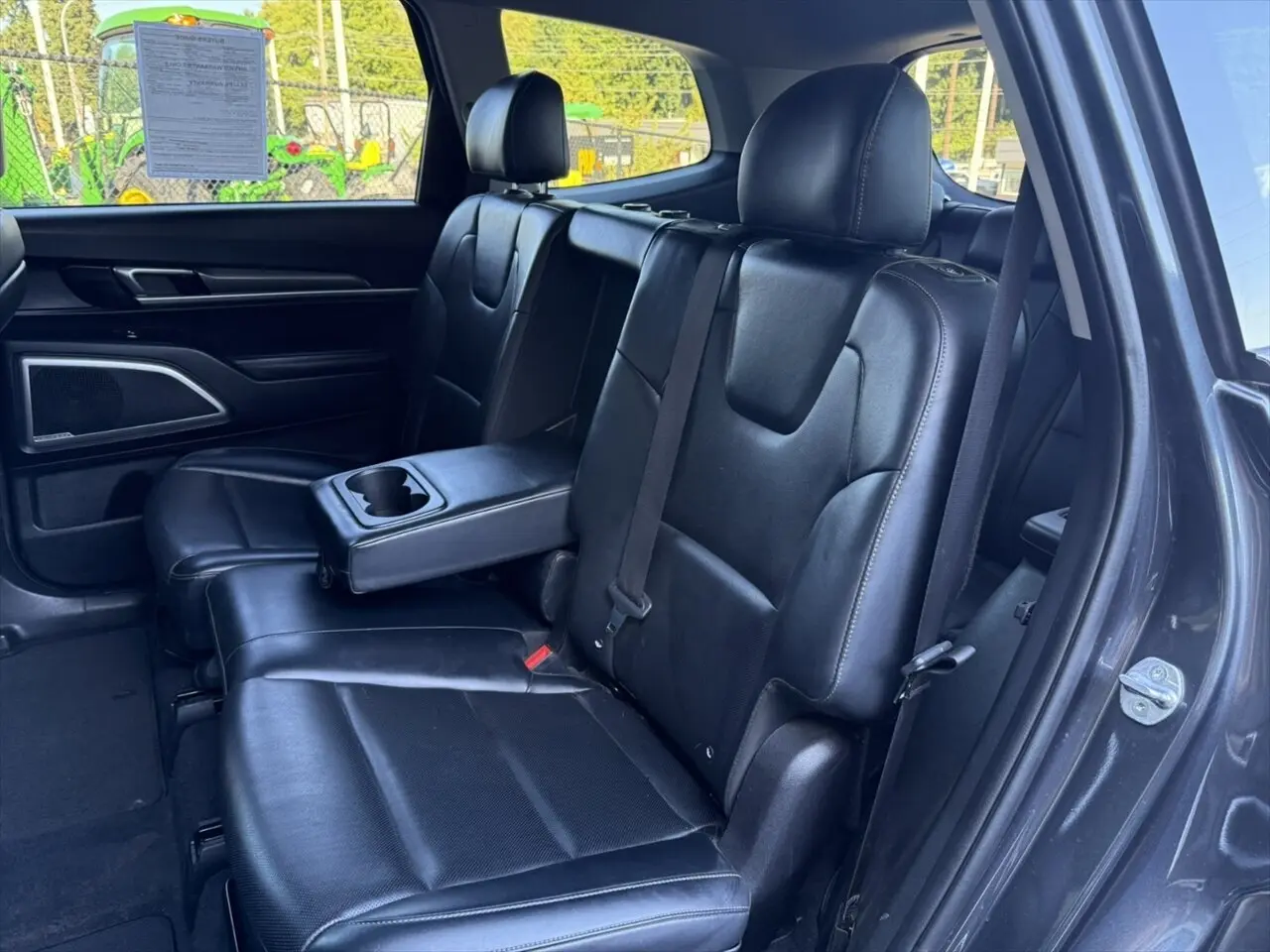 2022 Kia Telluride LX photo 30