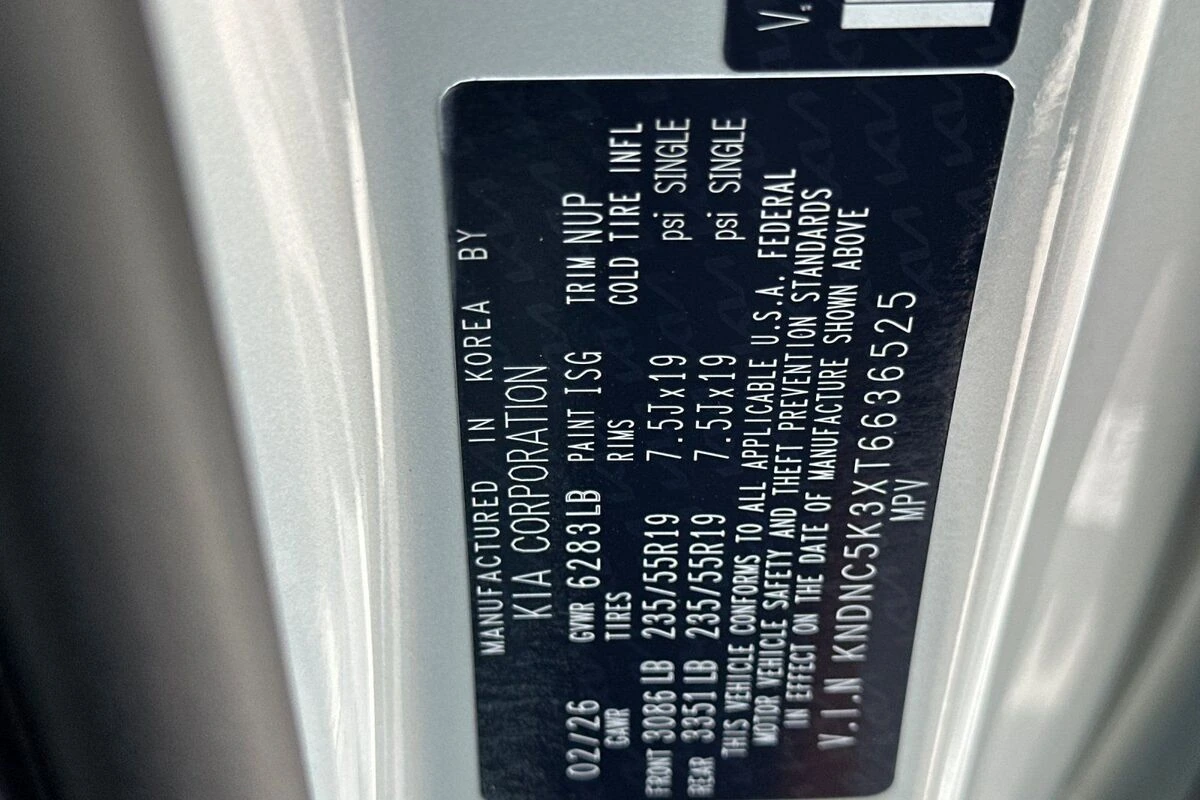 2026 Kia Carnival EX - Photo 30