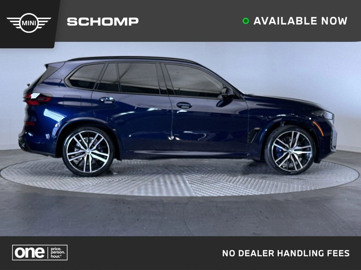 2024 BMW X5 M60i's photo
