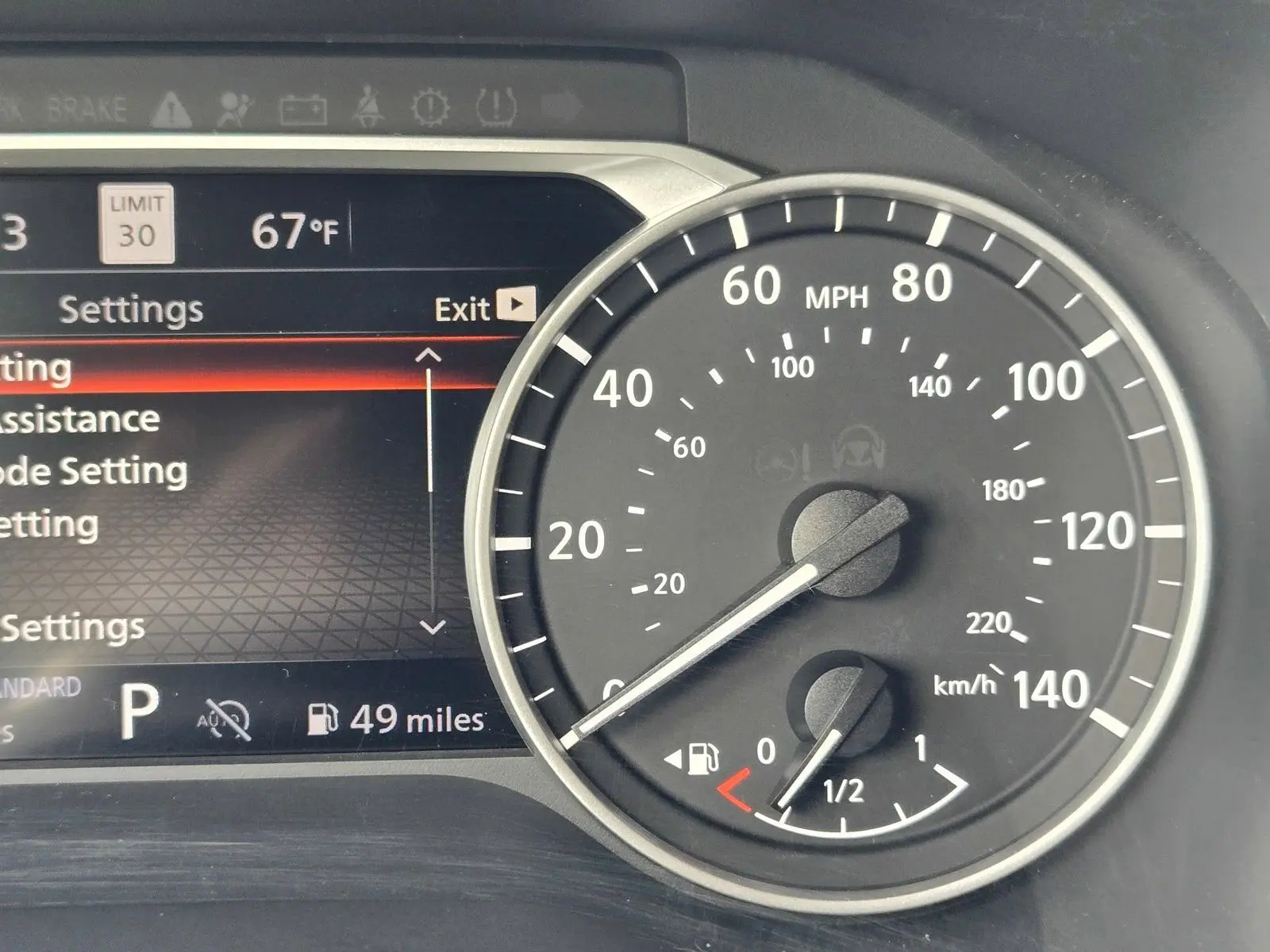 2024 Nissan Pathfinder SL photo 21