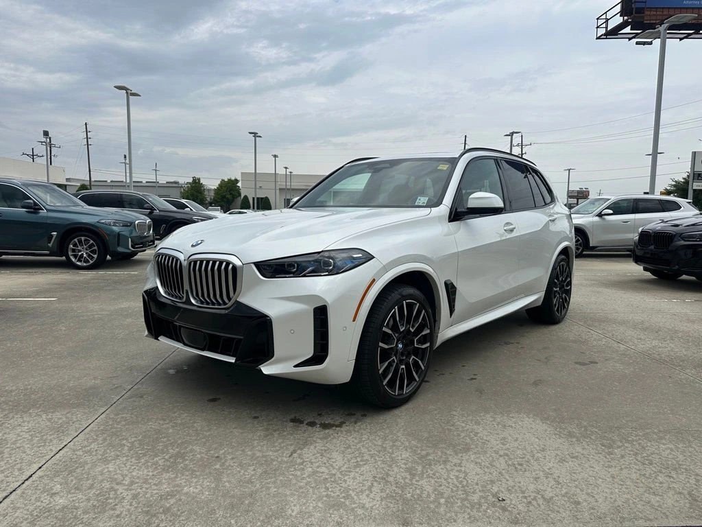 2024 BMW X5 sDrive40i's photo