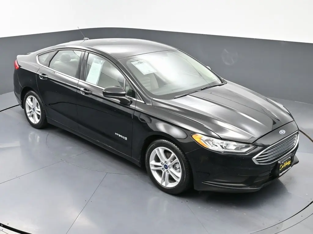 2018 Ford Fusion S Hybrid photo 33
