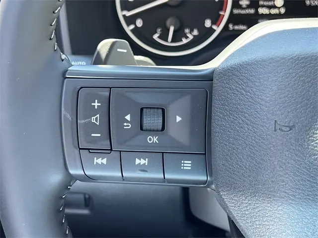 2026 Nissan Rogue SV photo 12