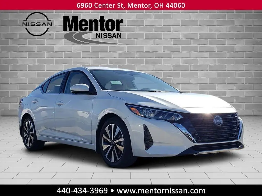 2025 Nissan Sentra SV's photo