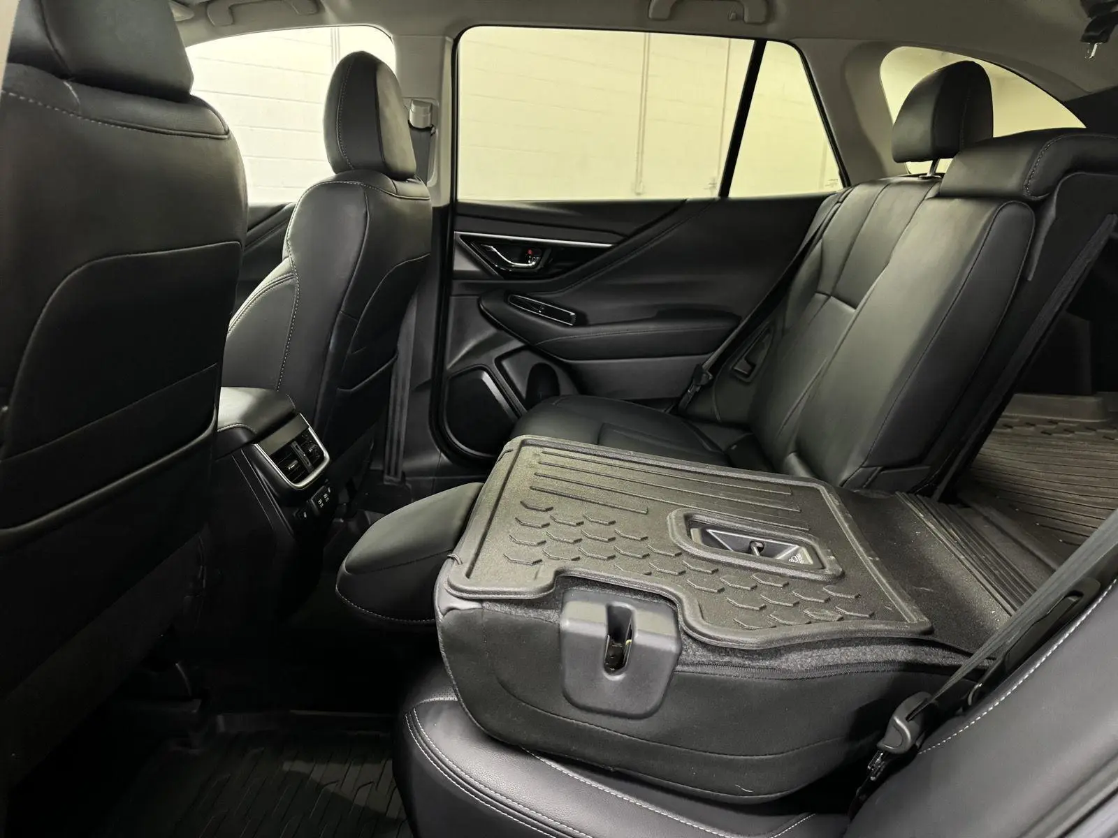 2021 Subaru Outback Limited XT photo 26