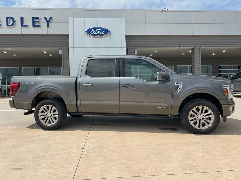 2025 Ford F-150 King Ranch photo 3