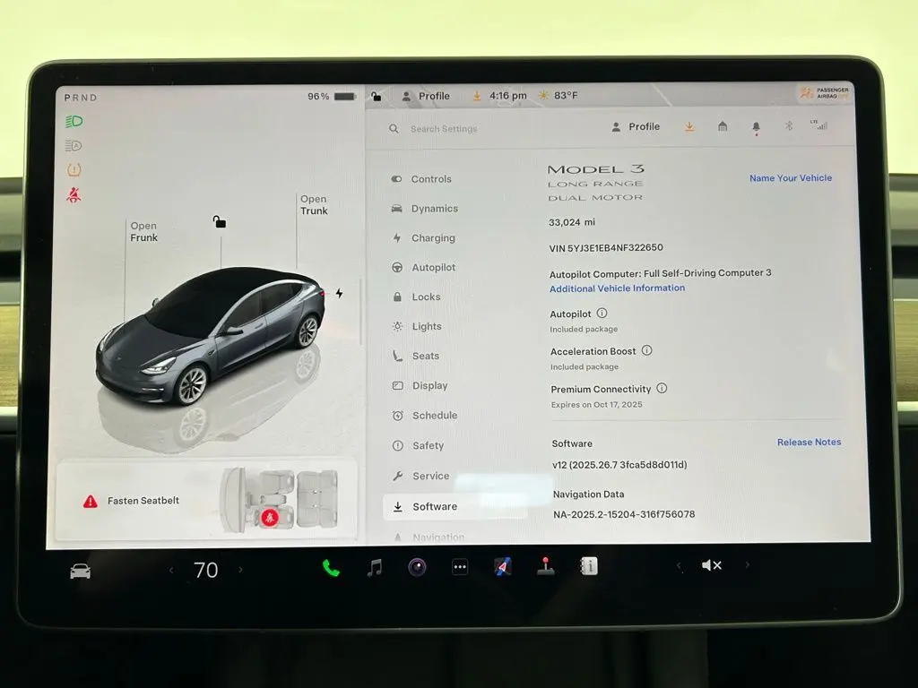 2022 Tesla Model 3 Long Range photo 16