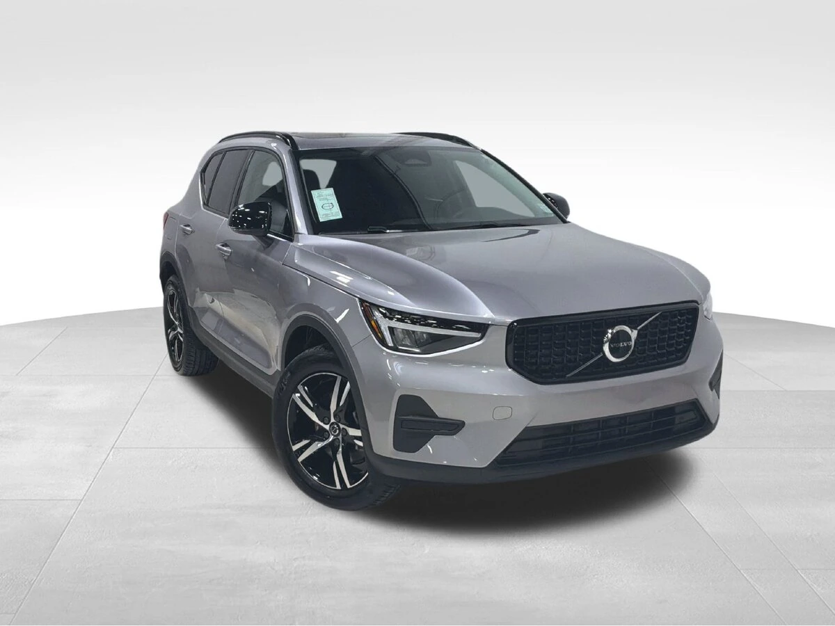2026 Volvo XC40