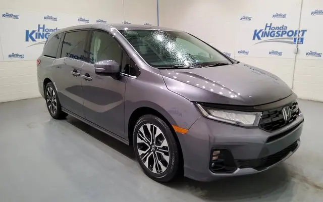 2026 Honda Odyssey Elite photo 2
