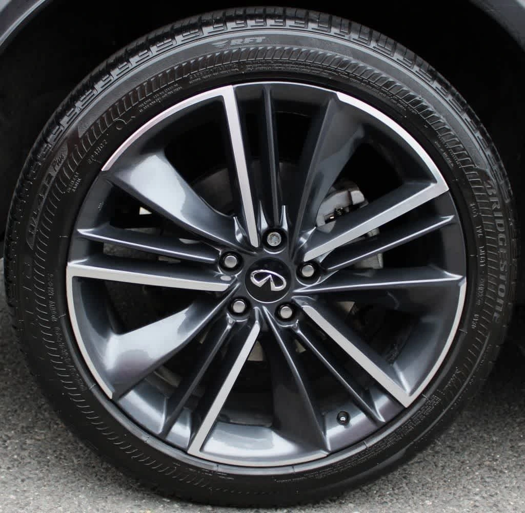 2023 INFINITI QX55 Sensory - Photo 11