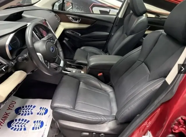 2022 Subaru Ascent Touring photo 3