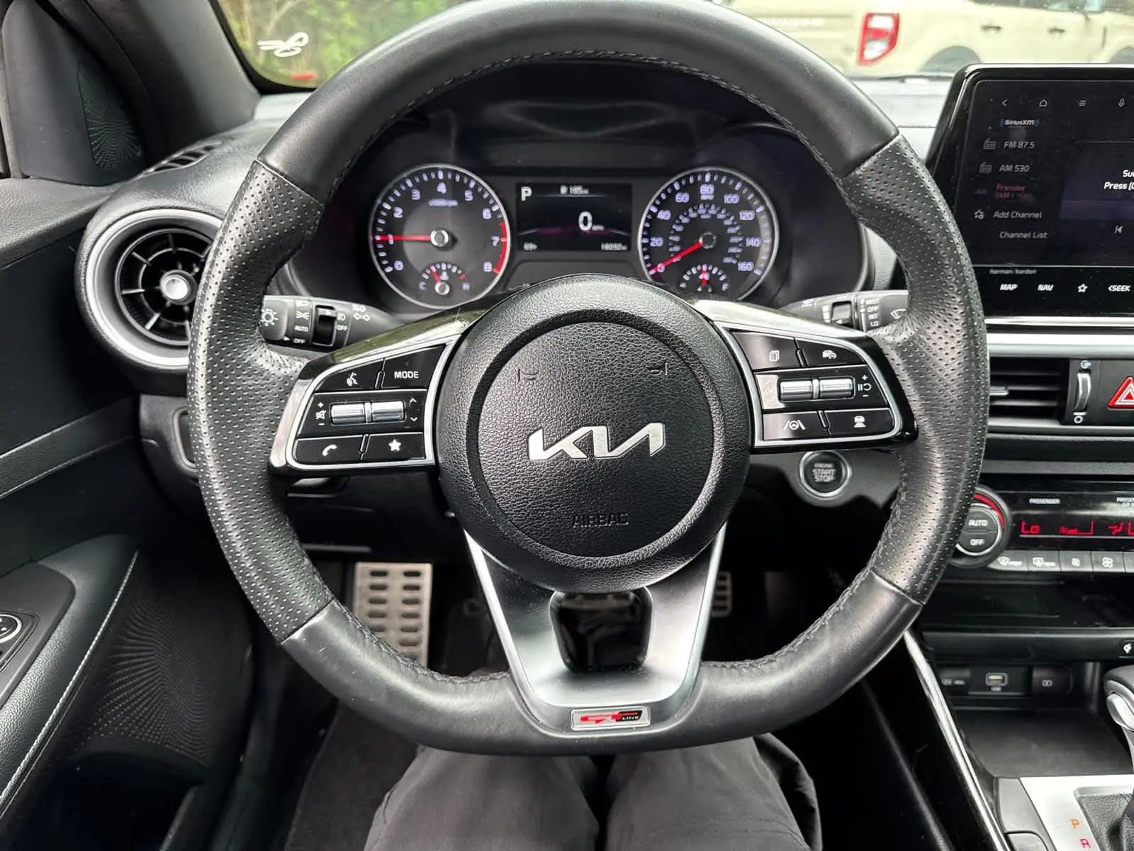 2023 Kia Forte GT-Line photo 16