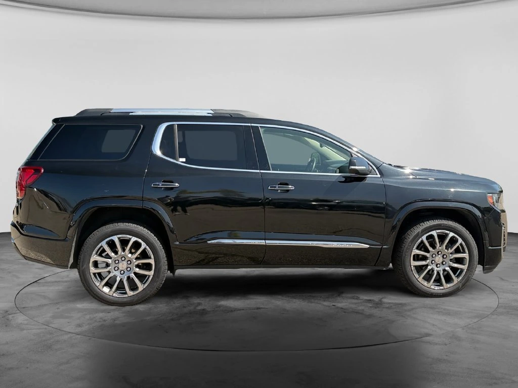 2023 GMC Acadia Denali - Photo 11
