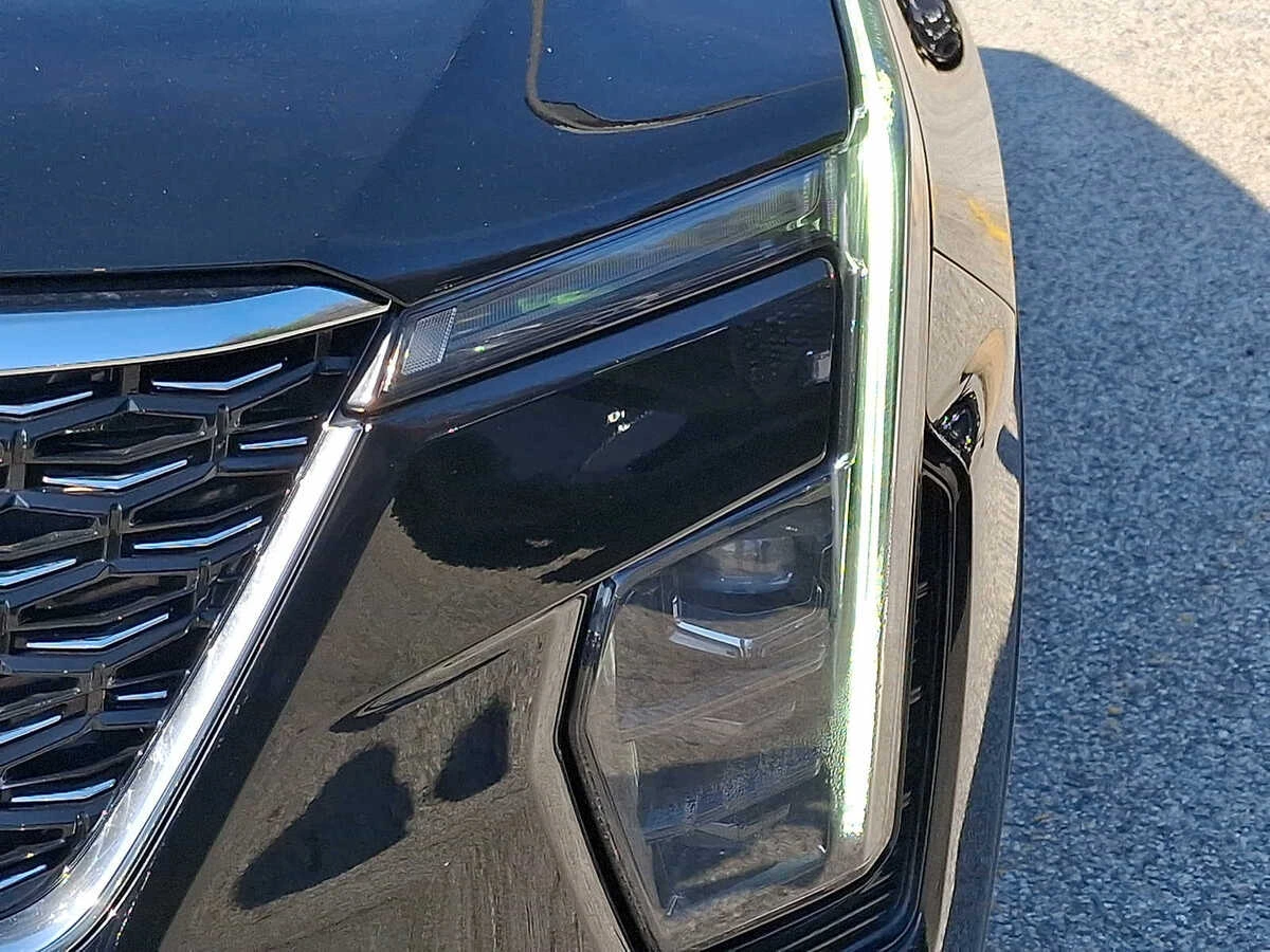 2025 Cadillac XT4 Premium Luxury - Photo 9