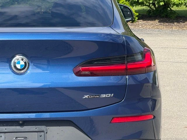 2025 BMW X4 30i - Photo 7
