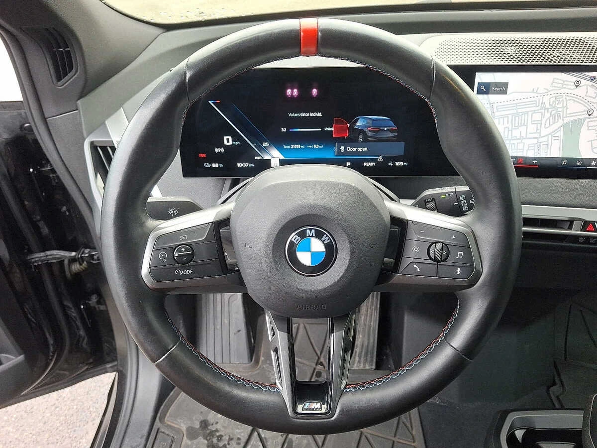 2025 BMW iX M60 - Photo 20