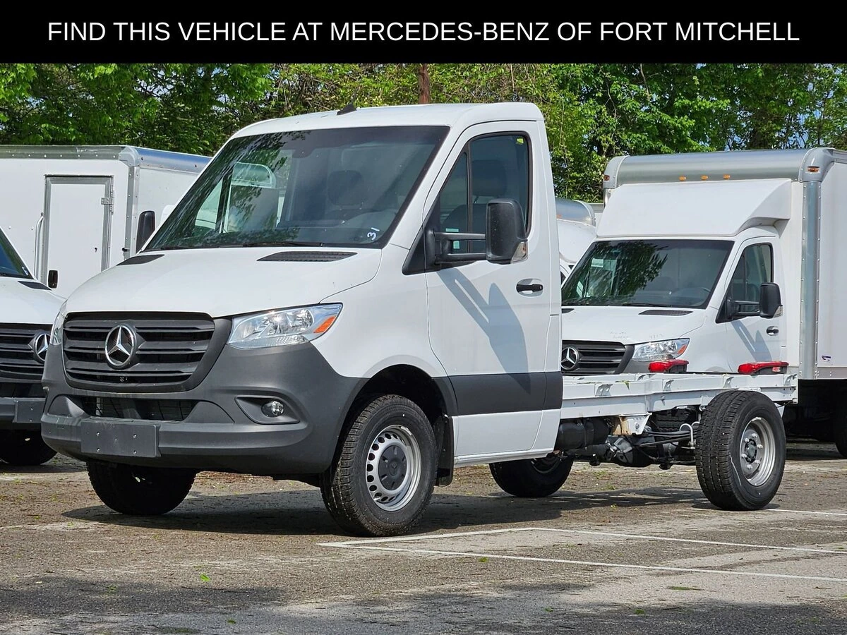 2024 Mercedes-Benz Sprinter Cab Chassis