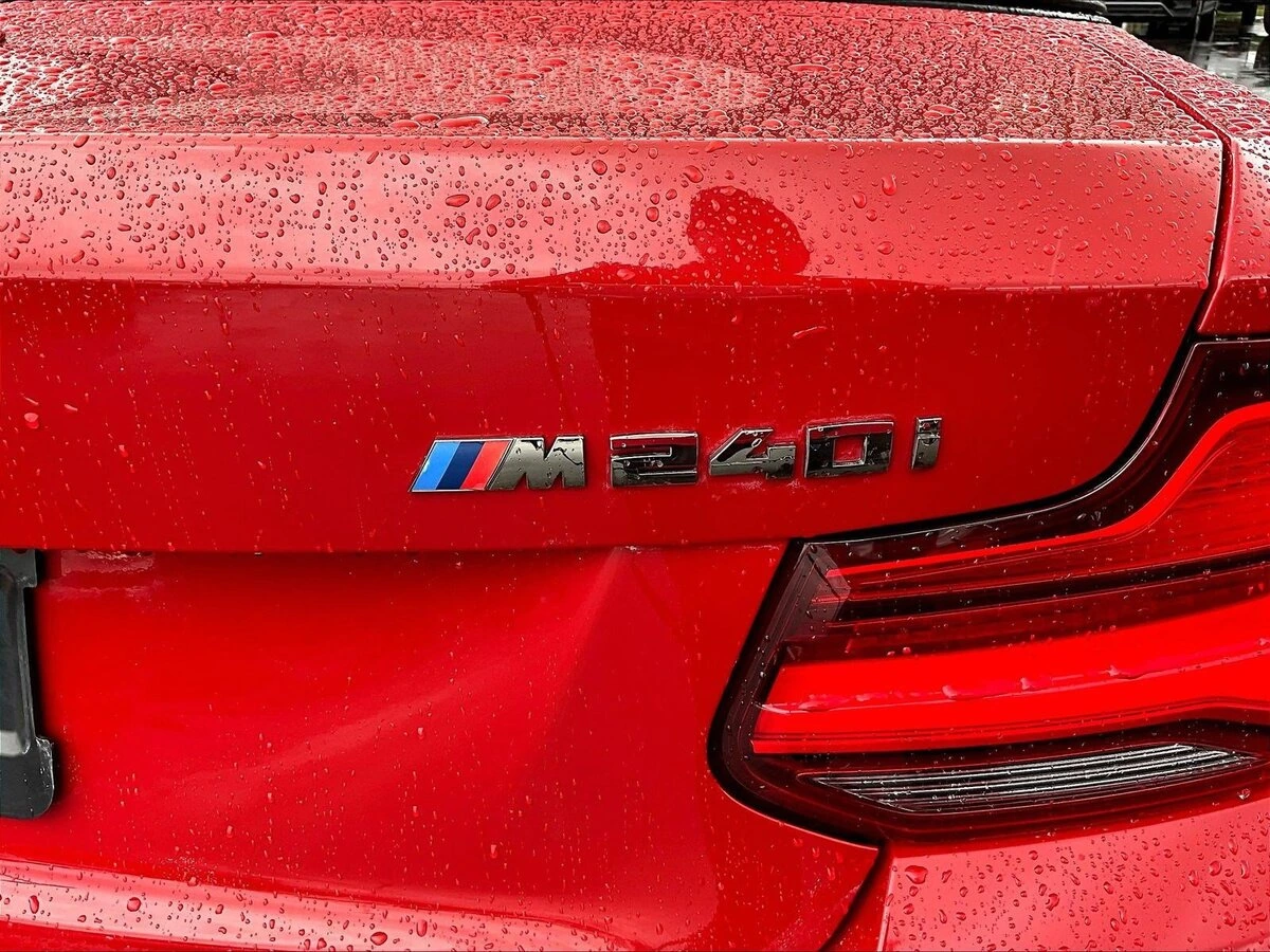 2018 BMW 2 Series M240i - Photo 24
