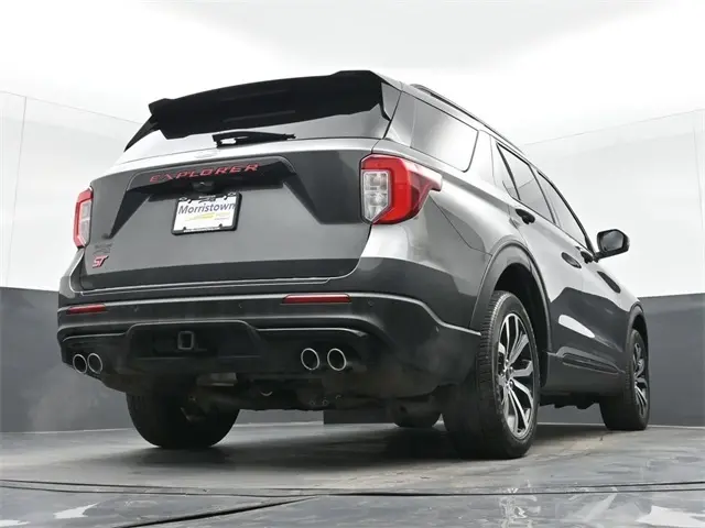 2020 Ford Explorer ST photo 31