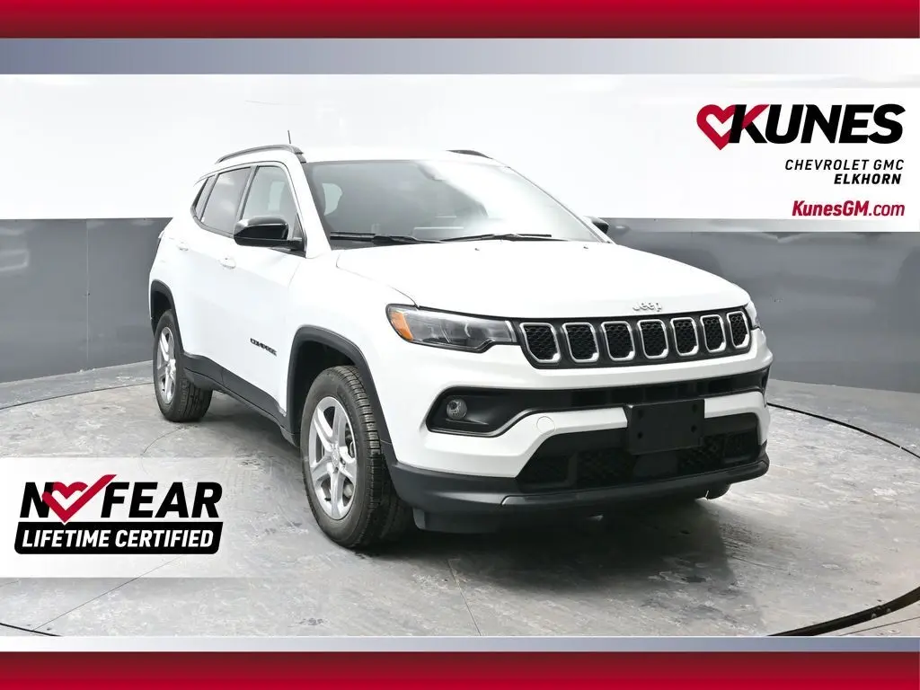 2024 Jeep Compass Latitude's photo