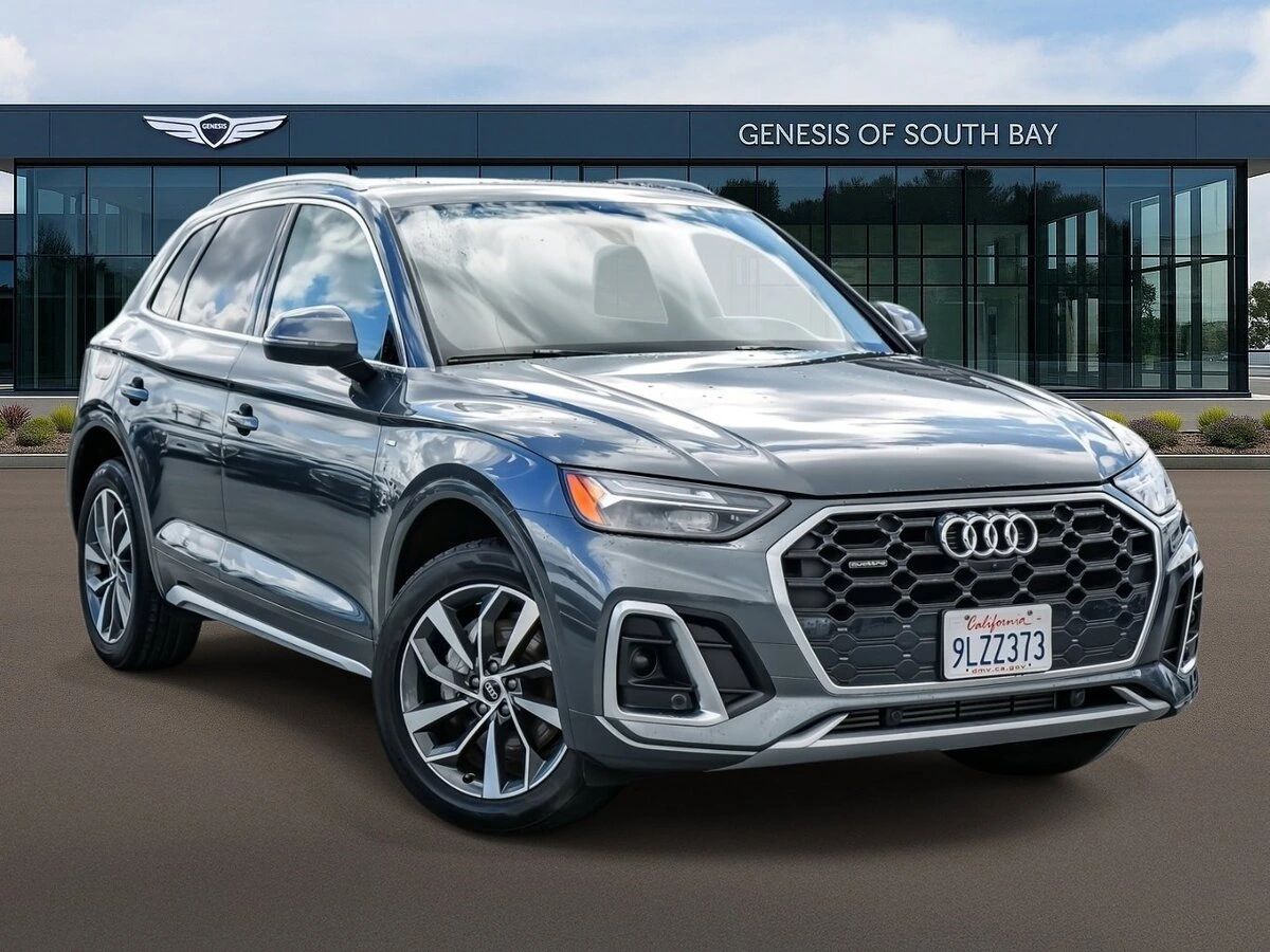 2024 Audi Q5 Premium Plus's photo