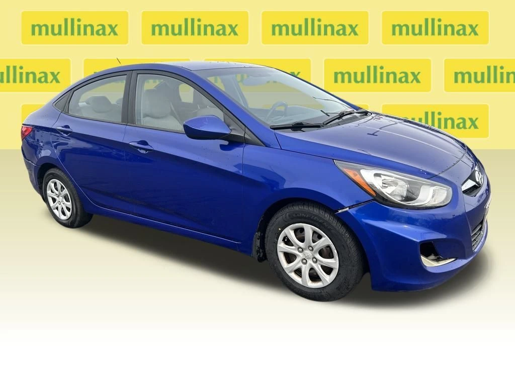 2012 Hyundai Accent GLS