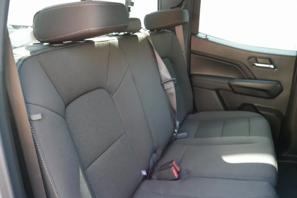 2026 Chevrolet Colorado LT photo 20