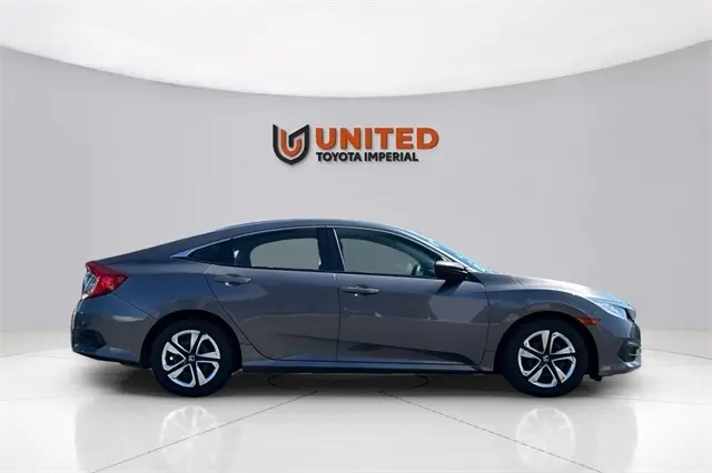 2017 Honda Civic LX photo 2
