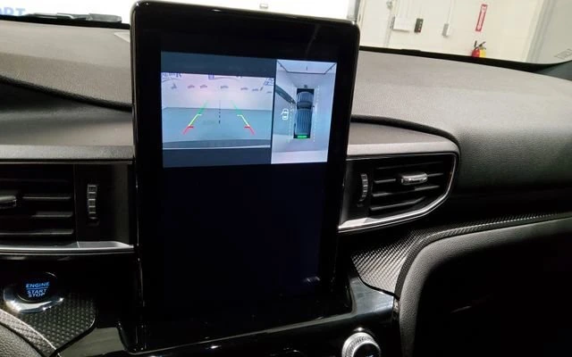 2023 Ford Explorer ST - Photo 25