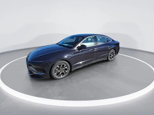 2024 Hyundai Sonata SEL photo 4