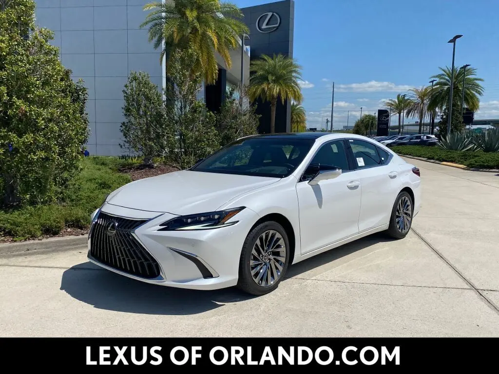 2025 Lexus ES 350 Ultra Luxury's photo
