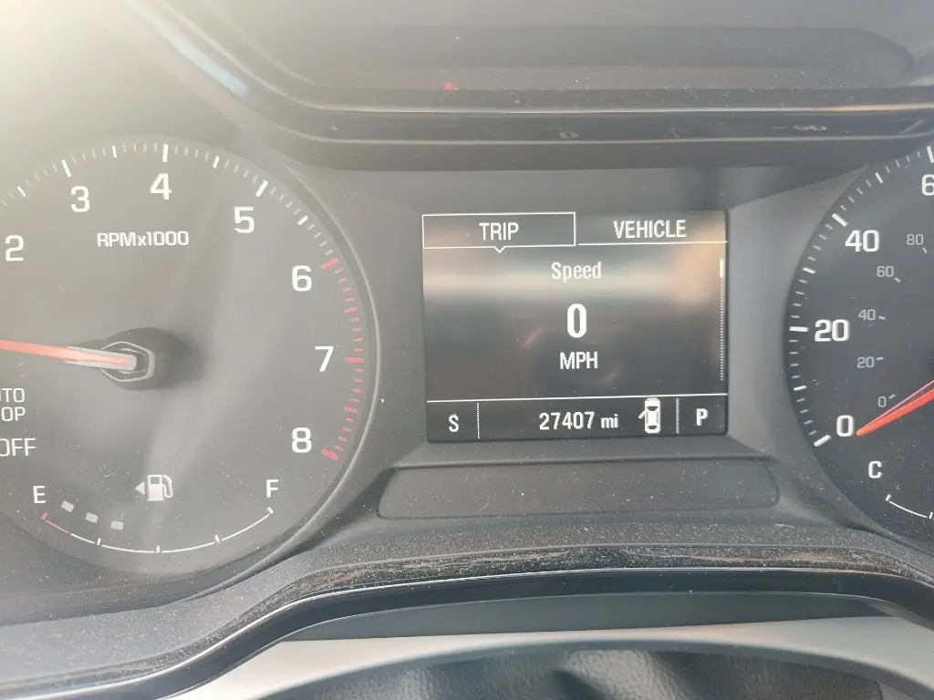 2025 Chevrolet Trax LS photo 16