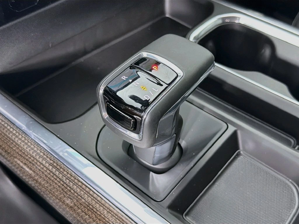 2026 Chevrolet Silverado 1500 RST - Photo 17