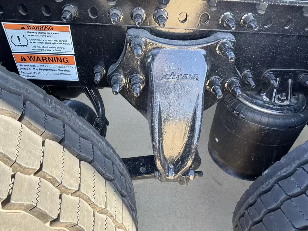 2026 Freightliner Cascadia - image 10