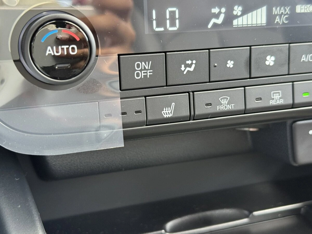 2026 Subaru Outback Limited - Photo 21