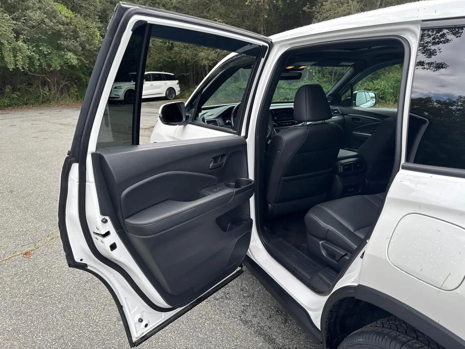 2024 Honda Passport EX-L photo 30