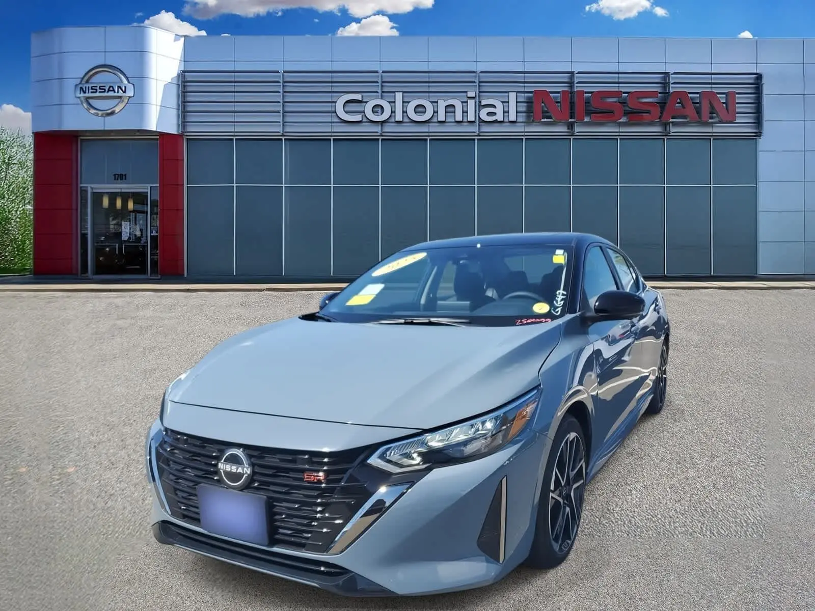 2025 Nissan Sentra SR photo 2