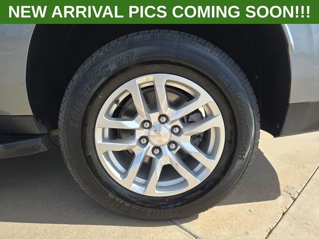 2024 Chevrolet Suburban LT - Photo 33
